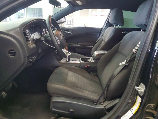 2013 DODGE CHARGER SE