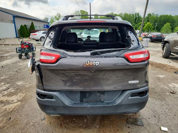 2018 JEEP CHEROKEE Latitude Plus — DIRR