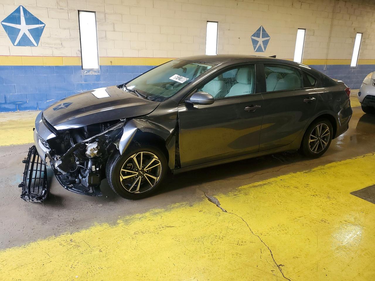 2022 KIA FORTE FE, LXS