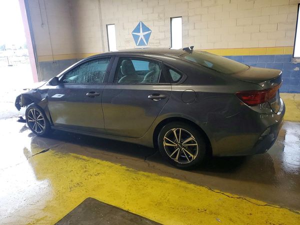 2022 KIA FORTE FE, LXS