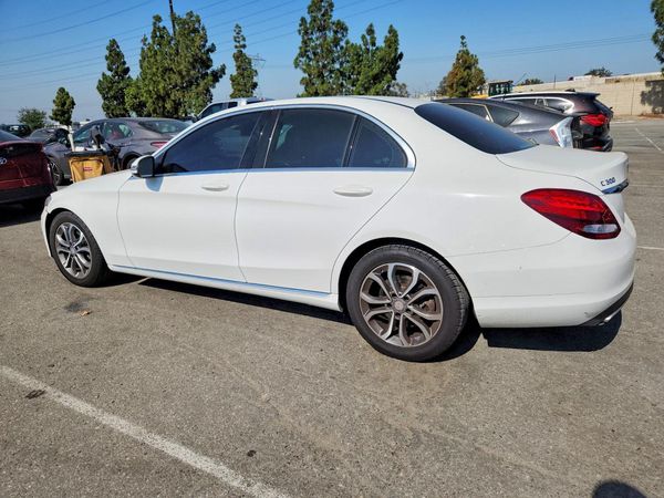 2016 MERCEDES-BENZ C C300