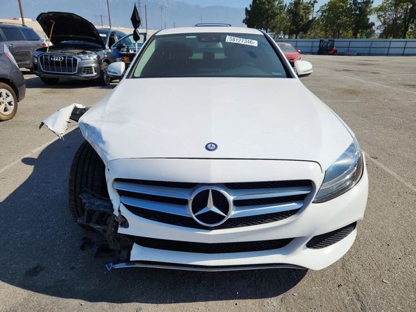 2016 MERCEDES-BENZ C C300