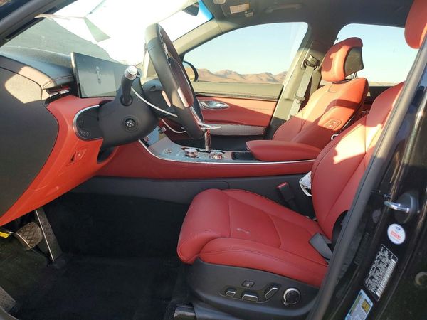 2026 GENESIS GV70 2.5T Sport Prestige