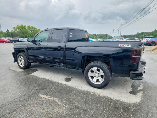 2017 CHEVROLET SILVERADO LT