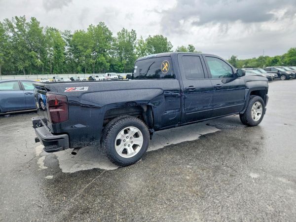 2017 CHEVROLET SILVERADO LT