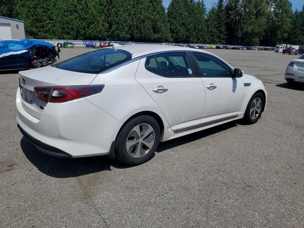 2015 KIA OPTIMA GL - Middle-low