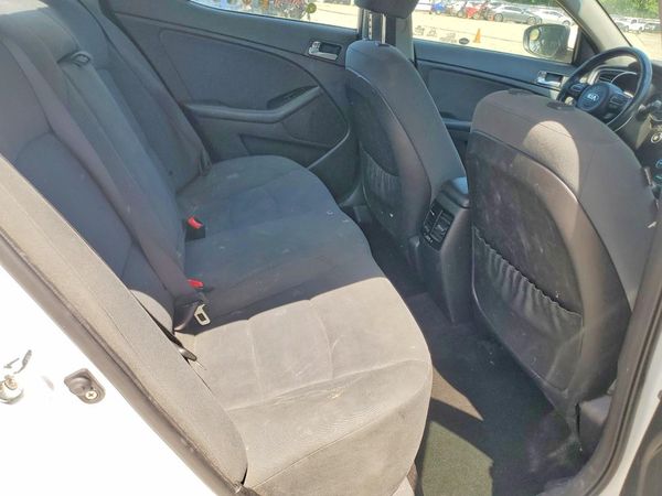 2015 KIA OPTIMA GL - Middle-low
