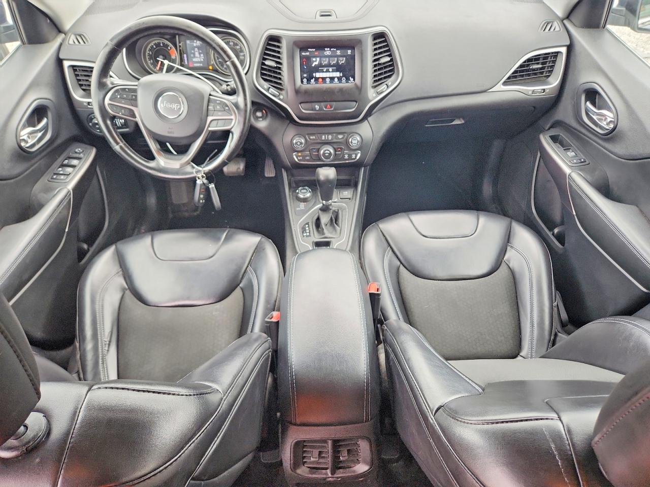 2019 JEEP CHEROKEE LATITUDE PLUS 4X4