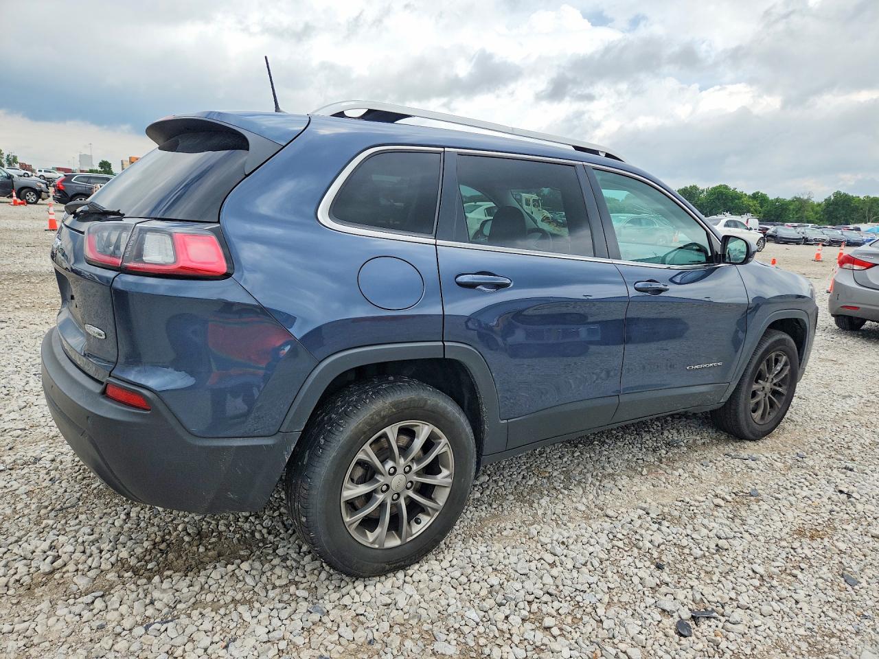 2019 JEEP CHEROKEE LATITUDE PLUS 4X4
