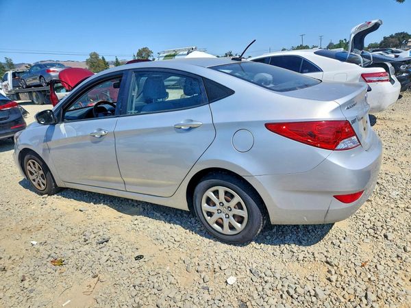 2013 HYUNDAI ACCENT GLS, GS