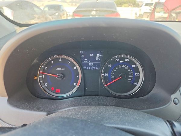 2013 HYUNDAI ACCENT GLS, GS