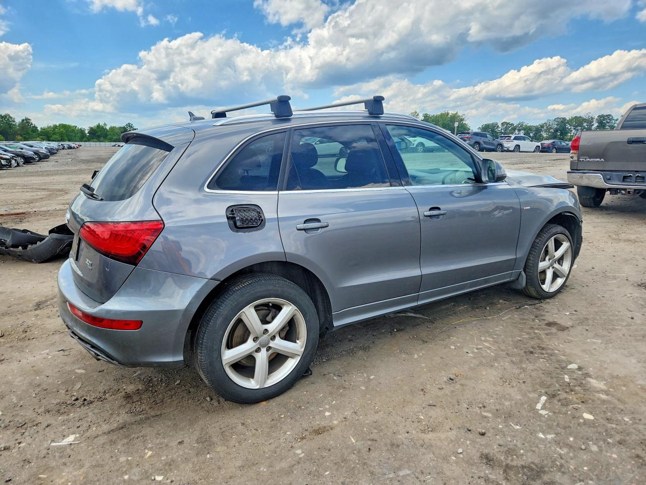 2014 AUDI Q5