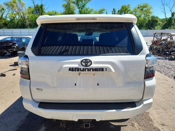 2021 TOYOTA 4RUNNER SRS