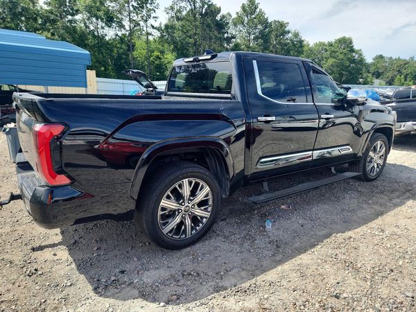 2023 TOYOTA TUNDRA