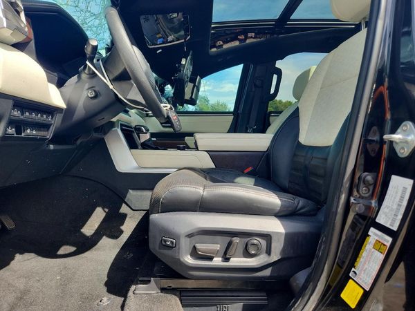 2023 TOYOTA TUNDRA