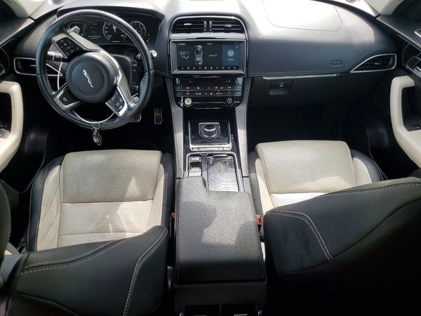 2018 JAGUAR F-PACE R Sport