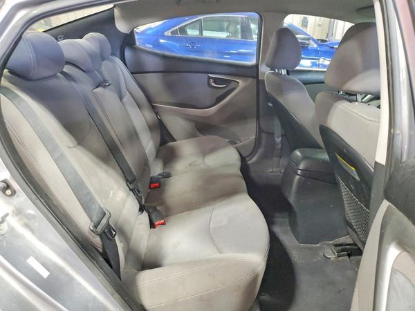 2015 HYUNDAI ELANTRA