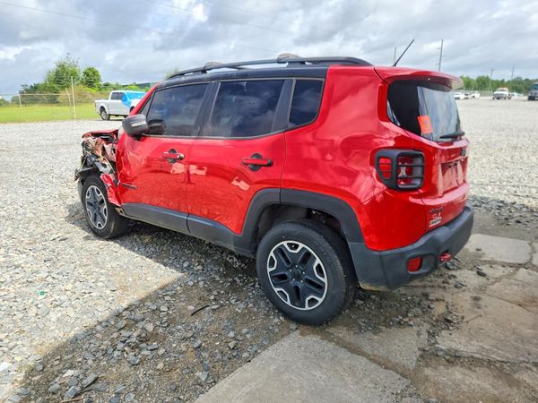2016 JEEP RENEGADE Trailhawk