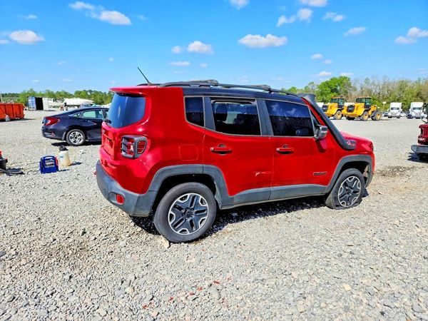 2016 JEEP RENEGADE Trailhawk