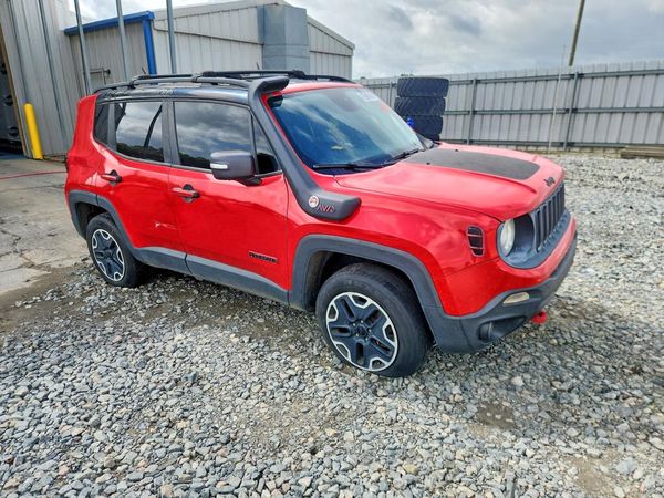 2016 JEEP RENEGADE Trailhawk
