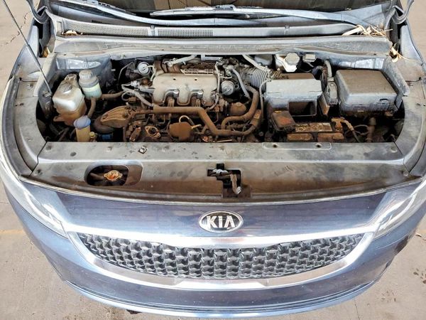 2015 KIA SEDONA