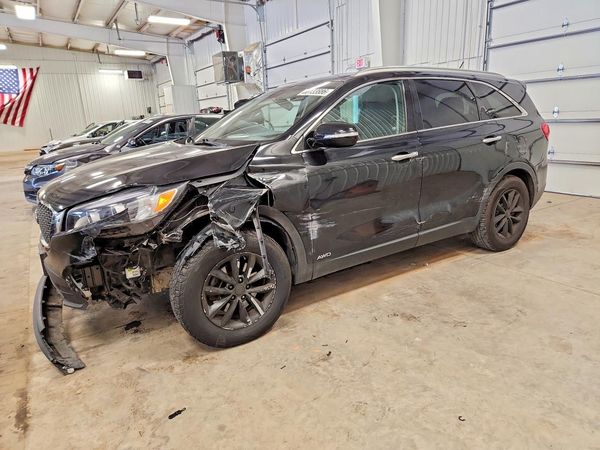 2017 KIA SORENTO L, LX