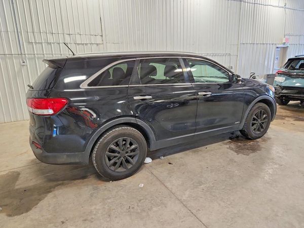 2017 KIA SORENTO L, LX