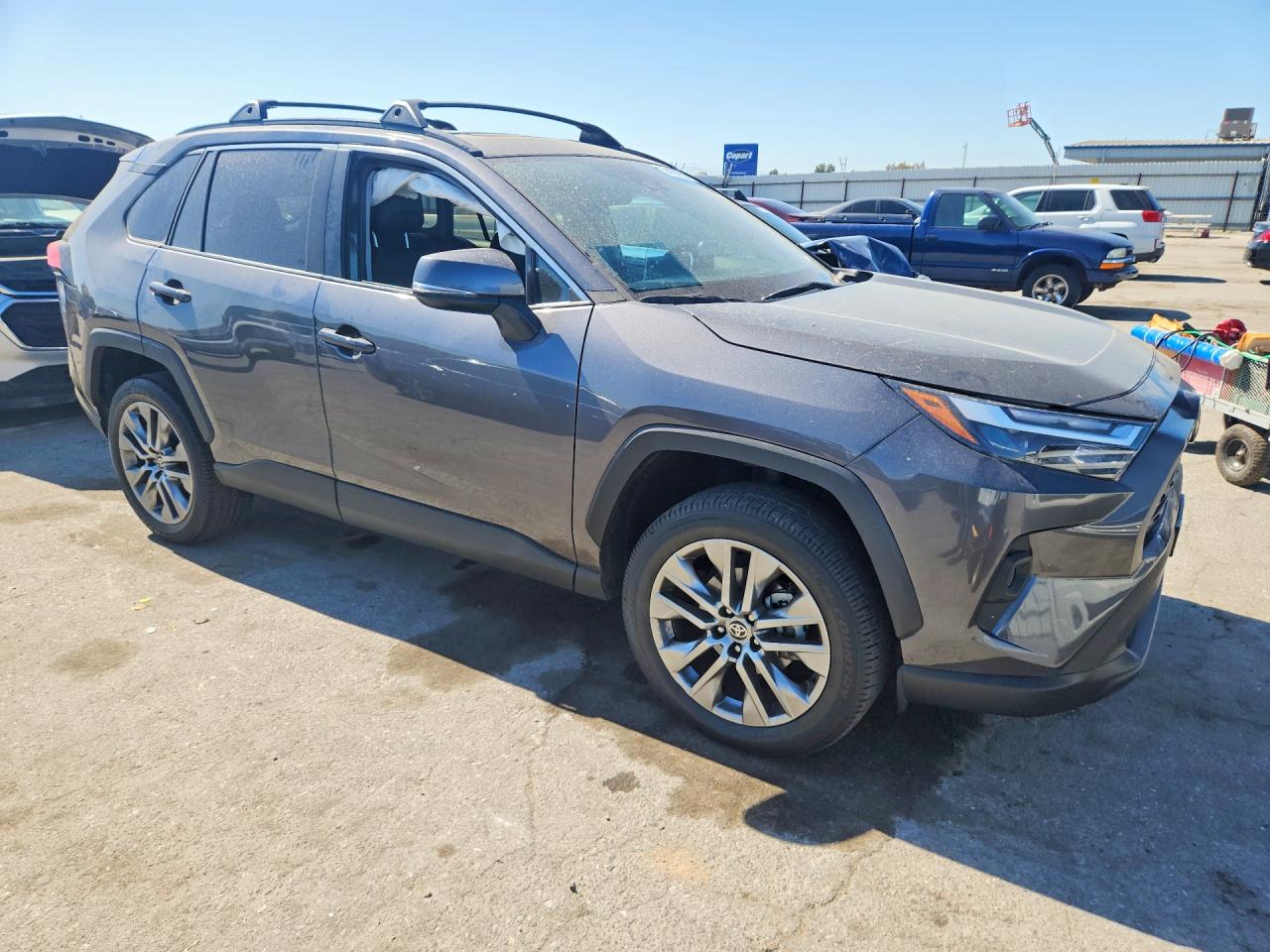 2023 TOYOTA RAV4 XLE Premium