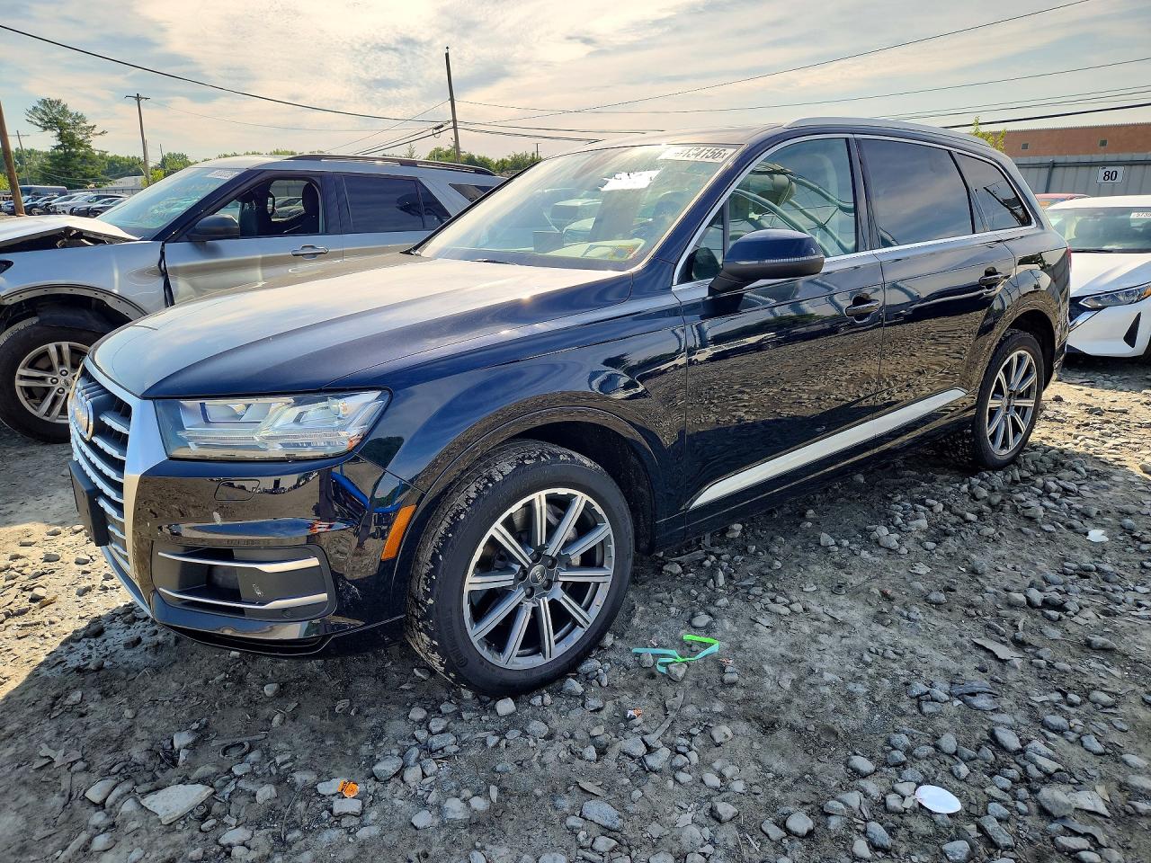 2017 AUDI Q7 quattro Premium Plus
