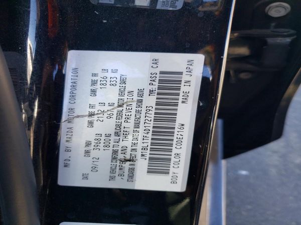 2013 MAZDA 3 SV/Base
