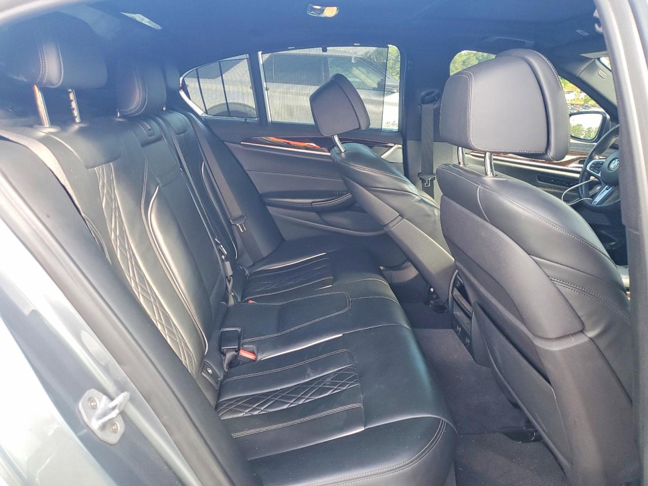 2018 BMW 5 SERIES xDrive