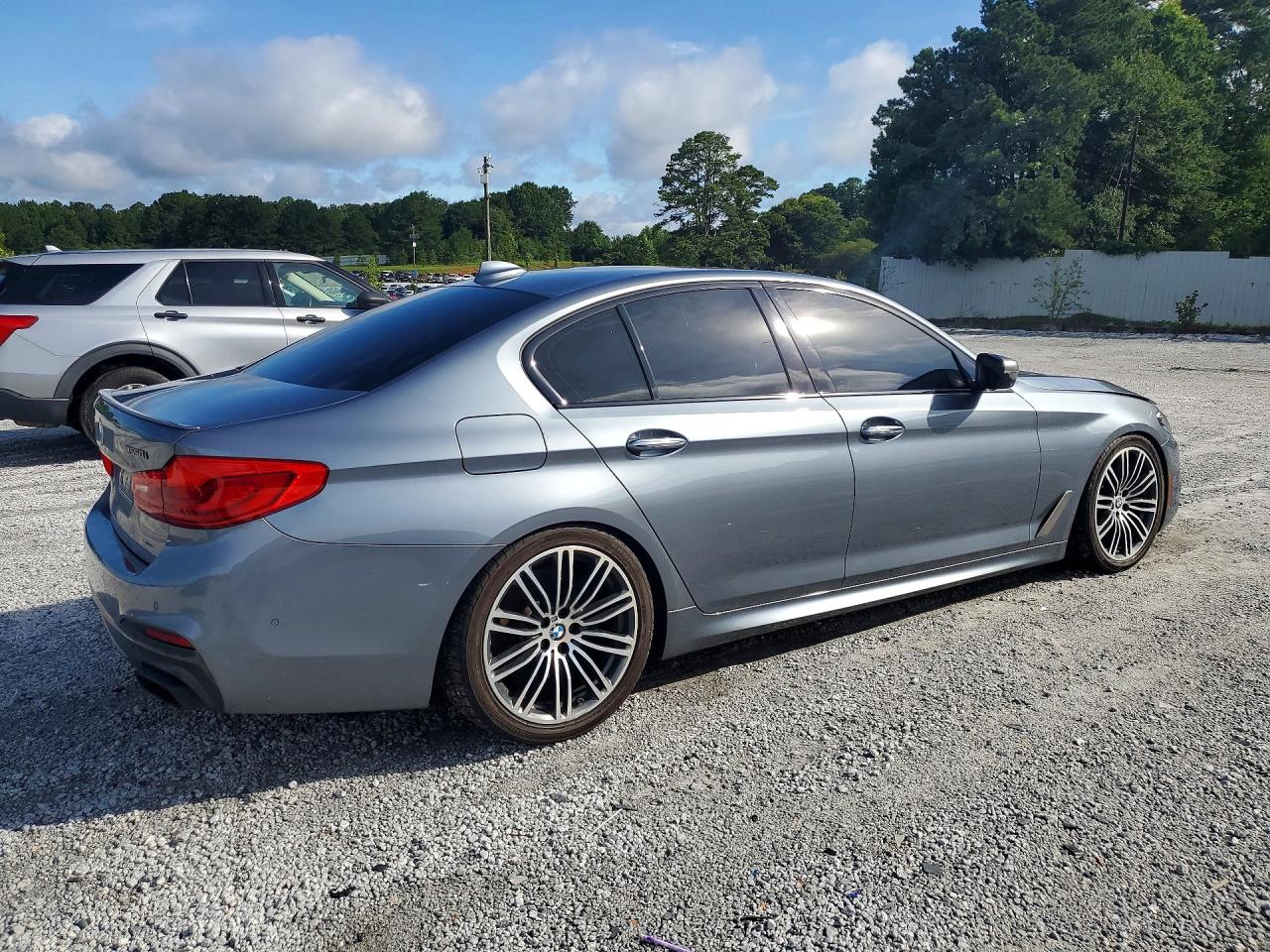 2018 BMW 5 SERIES xDrive