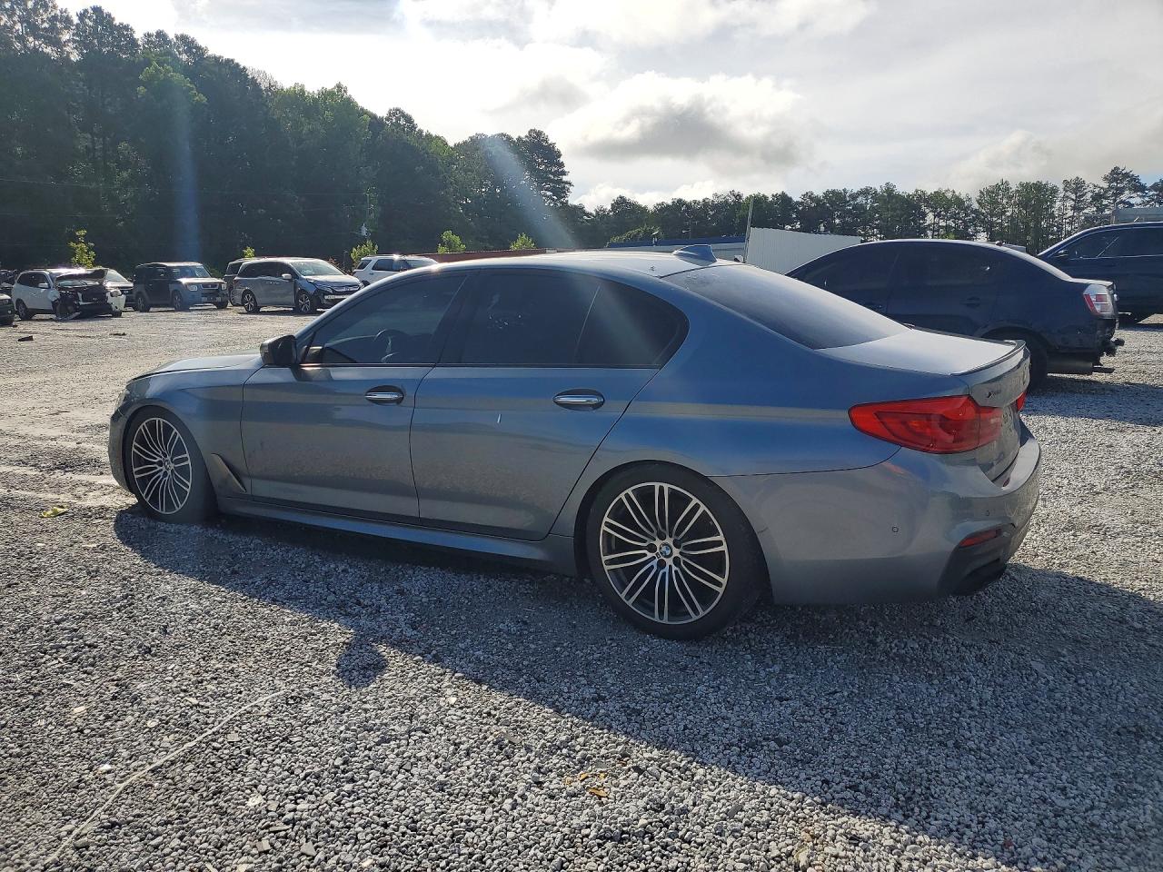 2018 BMW 5 SERIES xDrive