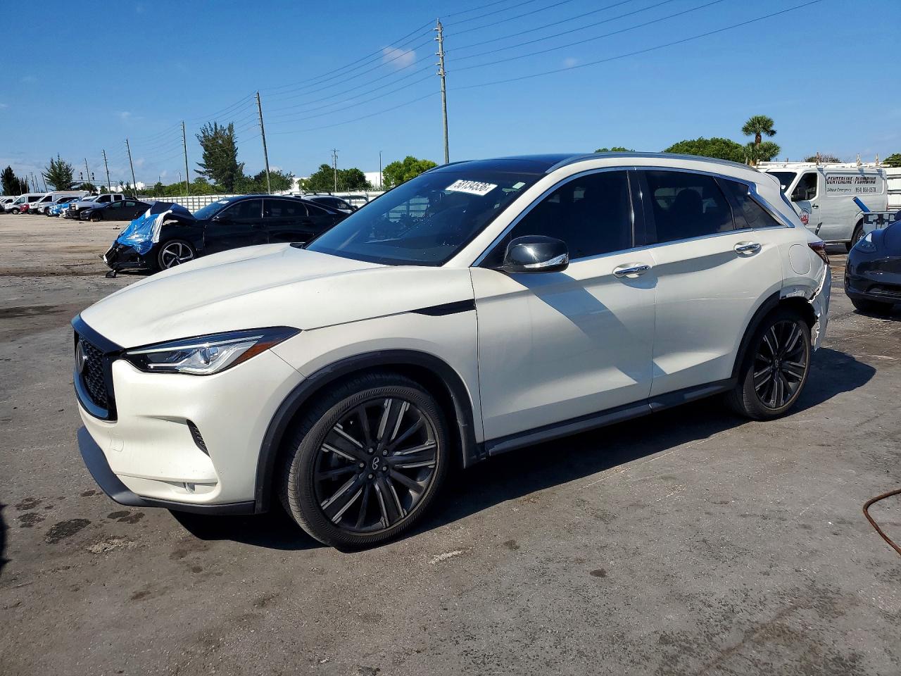 2022 INFINITI QX50 Luxe