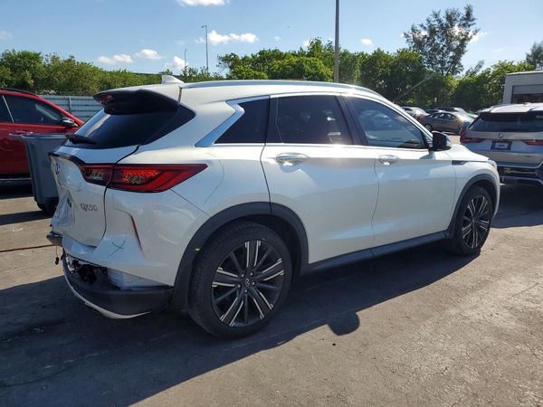 2022 INFINITI QX50 Luxe
