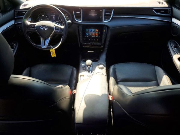 2022 INFINITI QX50 Luxe