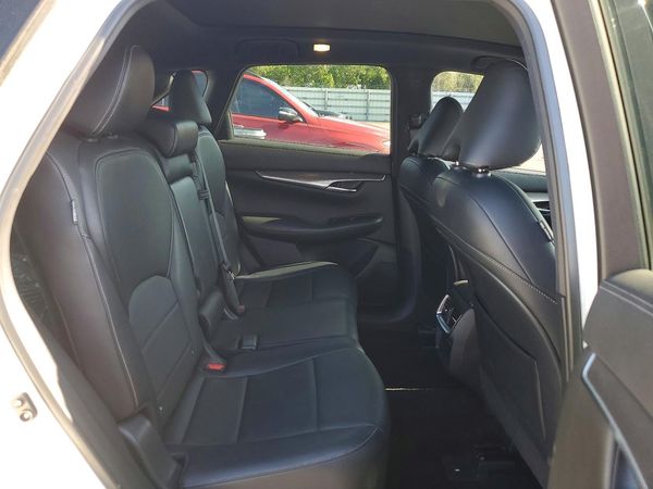 2022 INFINITI QX50 Luxe