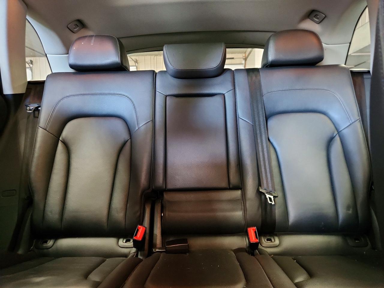 2015 AUDI Q5