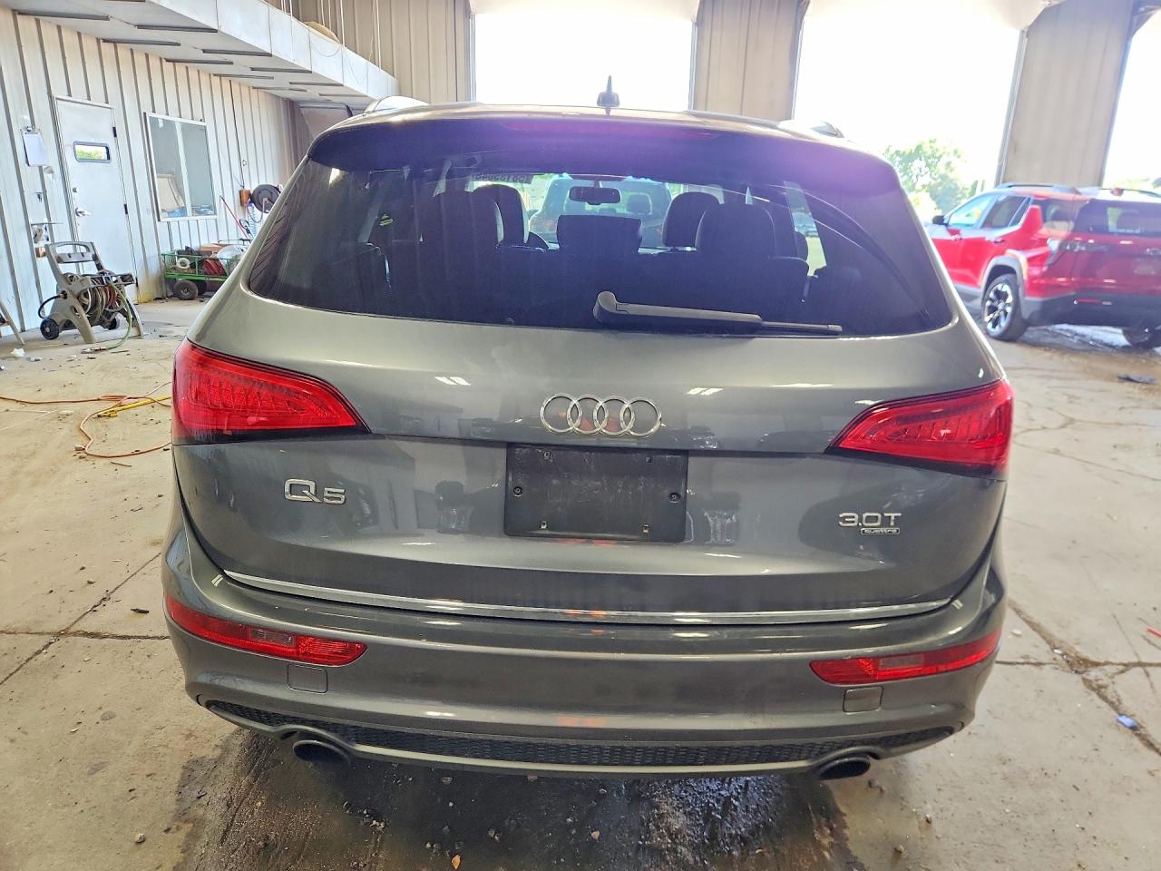 2015 AUDI Q5
