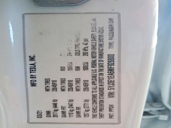 2021 TESLA MODEL 3