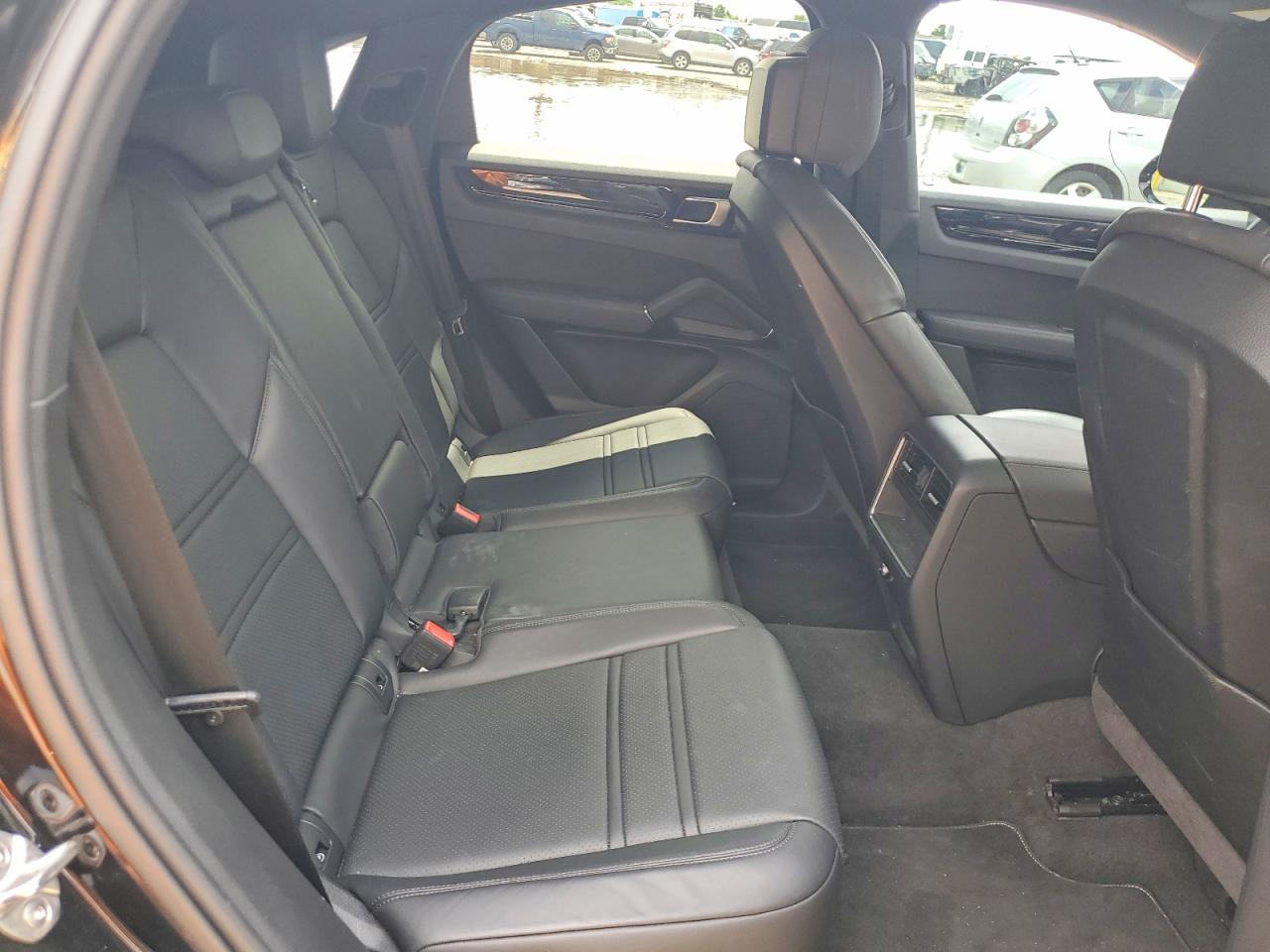 2023 PORSCHE CAYENNE