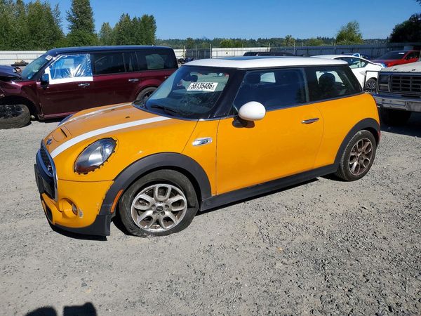 2017 MINI COOPER
