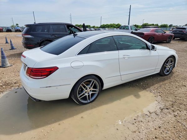 2015 MERCEDES-BENZ E E400