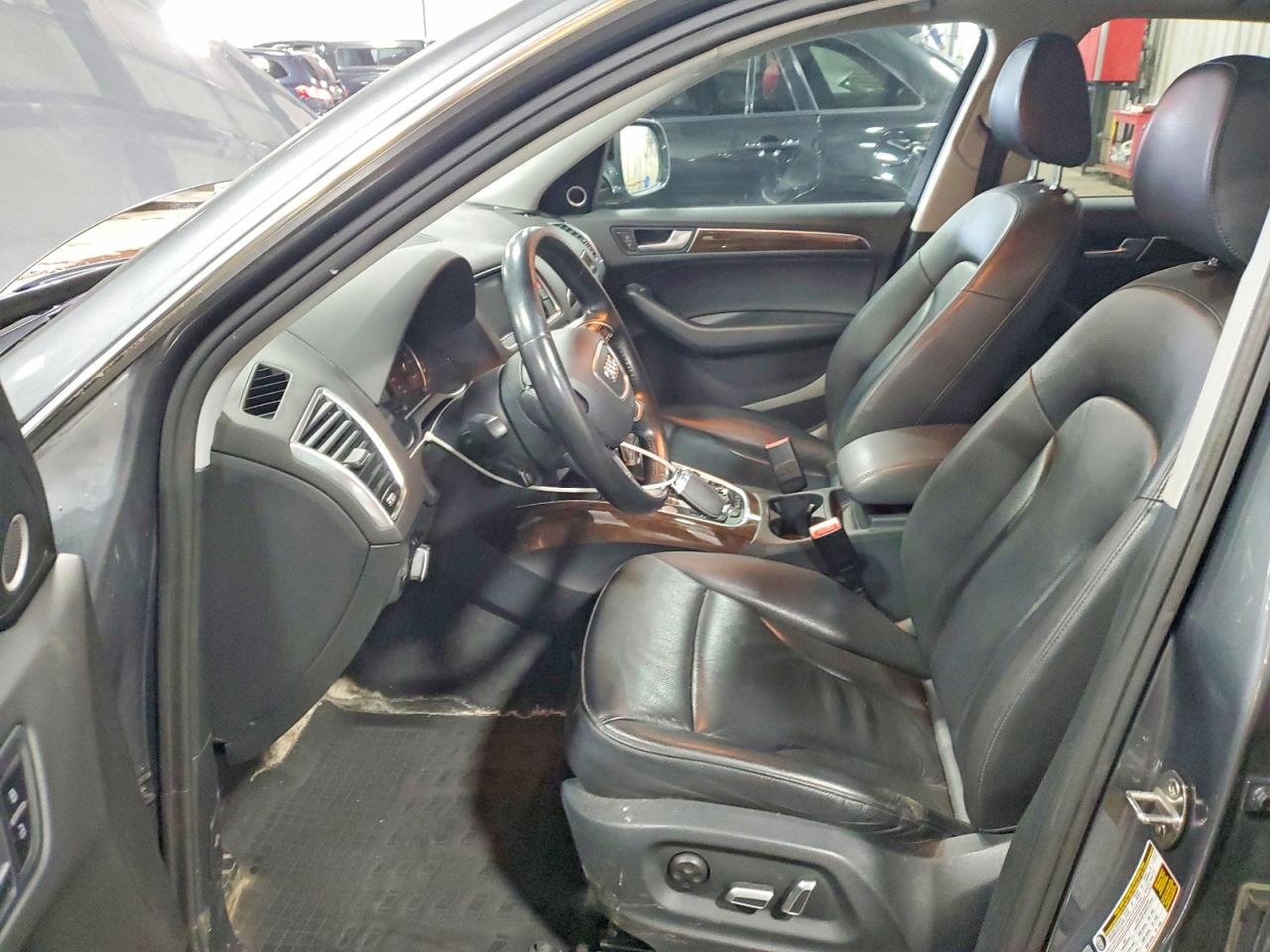 2016 AUDI Q5 quattro Premium Plus