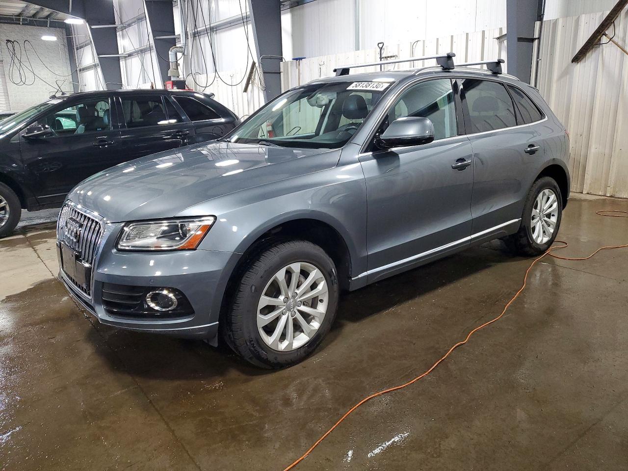 2016 AUDI Q5 quattro Premium Plus