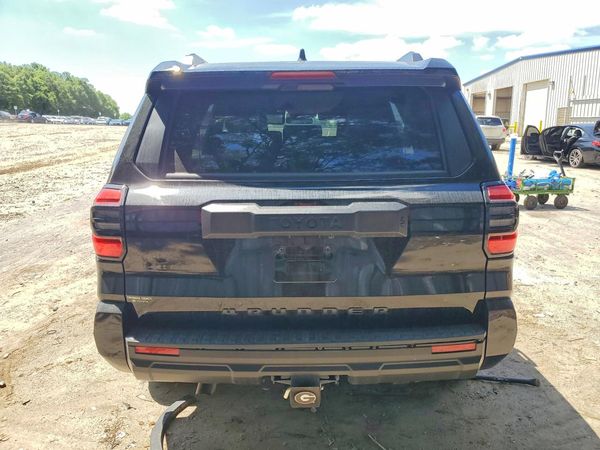 2025 TOYOTA 4RUNNER