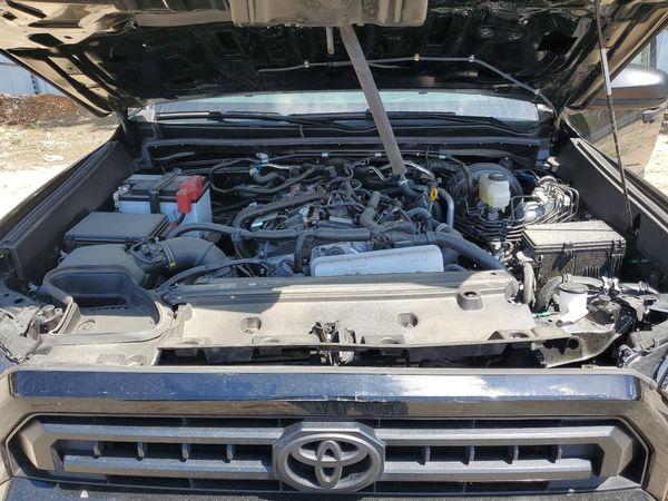2025 TOYOTA 4RUNNER