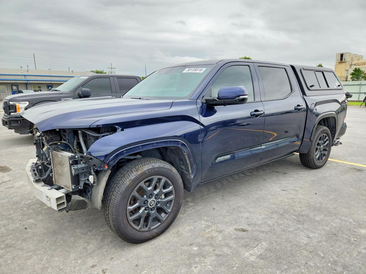 2024 TOYOTA TUNDRA Platinum
