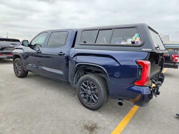 2024 TOYOTA TUNDRA Platinum