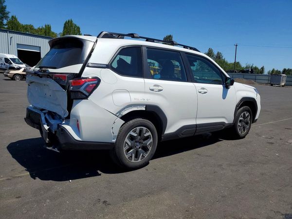 2026 SUBARU FORESTER Base Plus